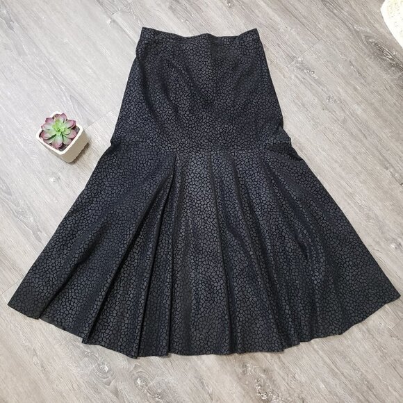 Vintage * Neto Black on Black Print Leather Skirt - Picture 2 of 11